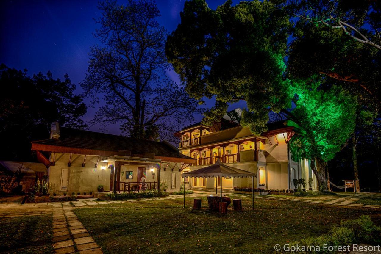 Gokarna Forest Resort Katmandú Exterior foto