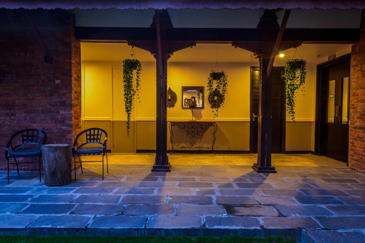 Gokarna Forest Resort Katmandú Exterior foto